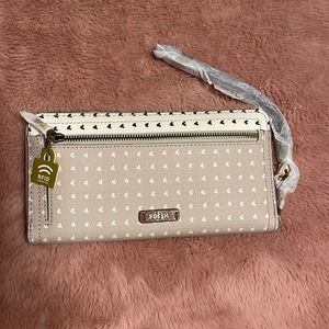 wristlet